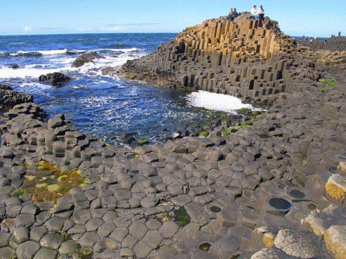 Il paesaggio lunare della Giant’s Causeway nell’Irlanda del Nord