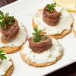 Ricetta per un antipasto squisito: Tartine con le acciughe